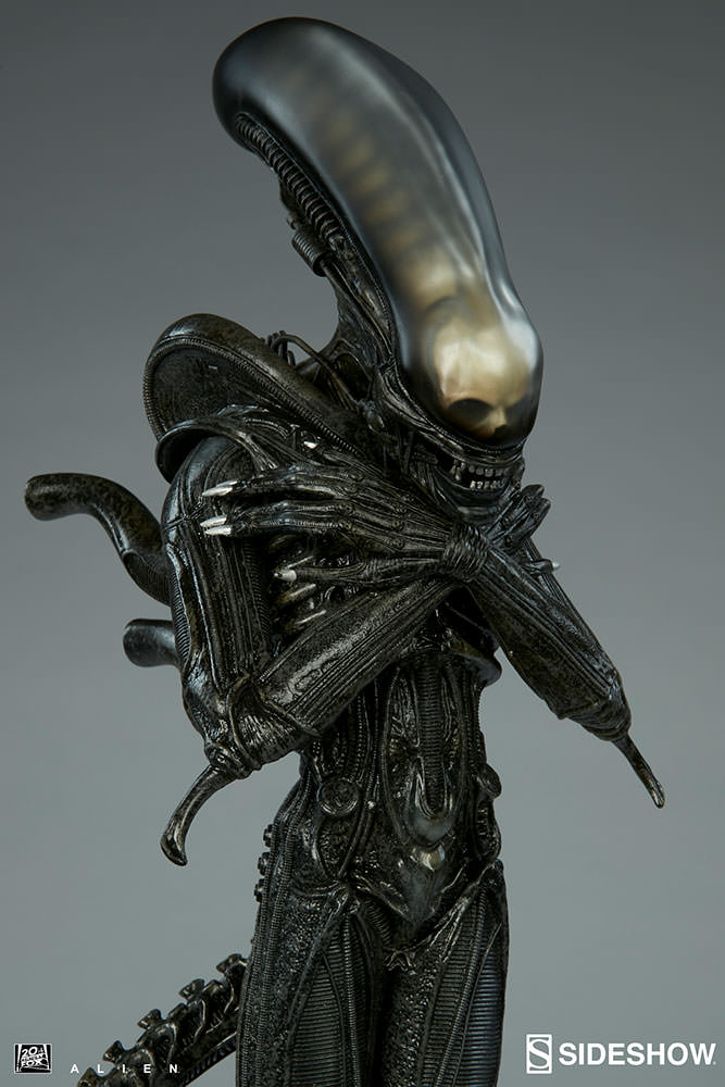 alien-internecivus-raptus-statue-200464-5