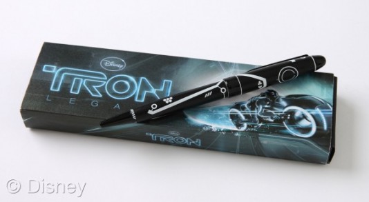Tron-Legacy-Light-Runner-ballpoint-pen