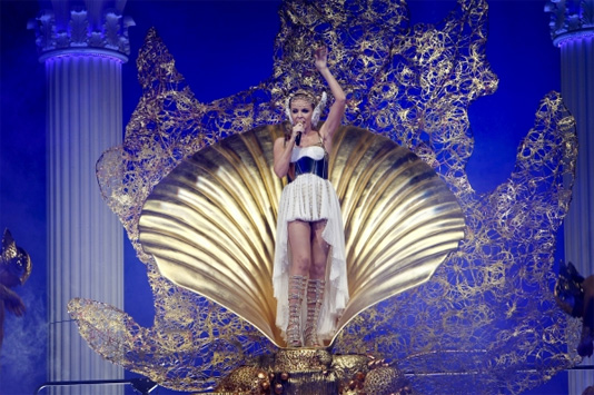 Кайли Миноуг - „Aphrodite Les Folies“