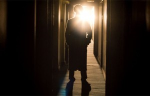 Мини епизод на „Шерлок” прави връзка с 3-ти сезон