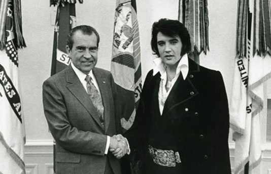 Никсън и Влвис