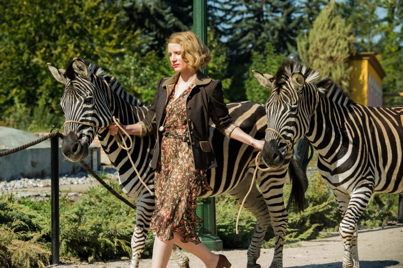 jessica-chastain-zebras-the-zookeepers-wife