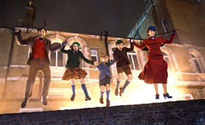 Официални снимки от „Mary Poppins Returns” на Роб Маршъл с Емили Блънт