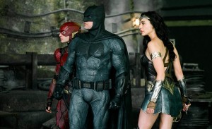 Епичен 4-минутен трейлър и нов постер на „Justice League“ на Зак Снайдър