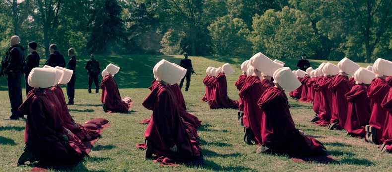 the-handmaids-tale-s01-review-i02-201700702