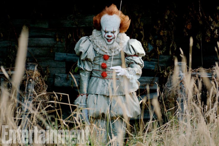 it-pennywise-field-abandonedhouse