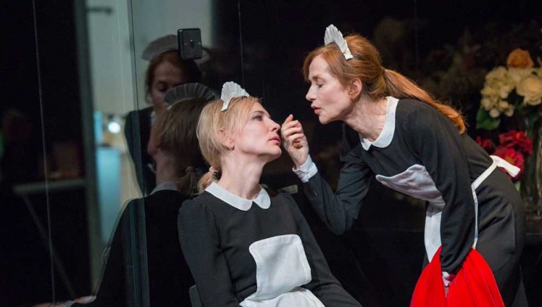 С Изабел Юпер в постановката „Les Bonnes“ от Жан Жьоне. Режисьор Бенедикт Андрюс, Sydney Theatre Company, 2013 г.