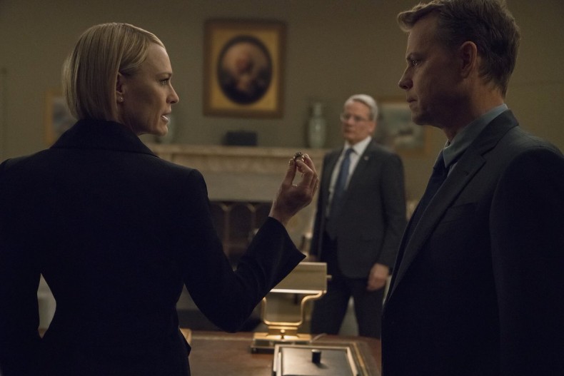 house-of-cards-s6-img03-20180929