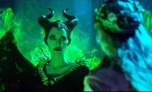 Първи официален трейлър на „Господарката на злото 2” с Анджелина Джоли