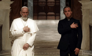 Пълен трейлър на „Новият папа“ на Паоло Сорентино с Джуд Лоу и Джон Малкович