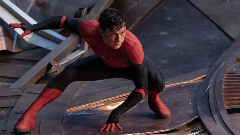 Това е шести филм за младия Том Холанд в ролята на Спайди след появата му в „Captain America: Civil War”, “Avengers: Infinity War”, “Avengers: Endgame”, “Spider-man: Homecoming” и “Spider-man: Far From Home”